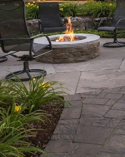 patio, firepit, boulder seat wall